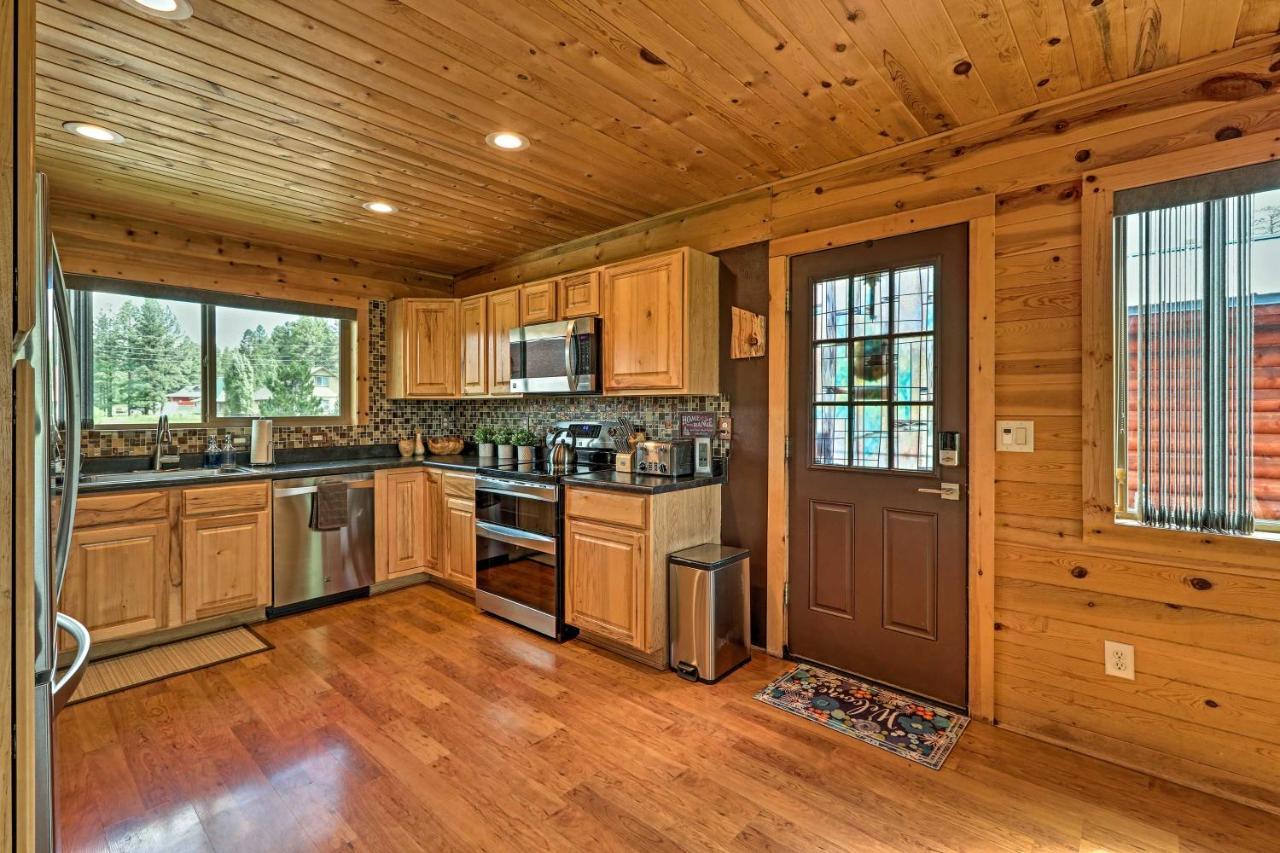 Woodsy Pinetop Oasis, 11 Mi To Rainbow Lake! Exterior photo